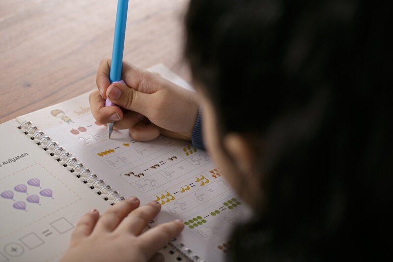 Lernspielzeug: Spaß und Förderung für die Entwicklung deiner Kinder